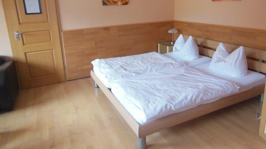 Pension Toscana Schwerin  Rum bild